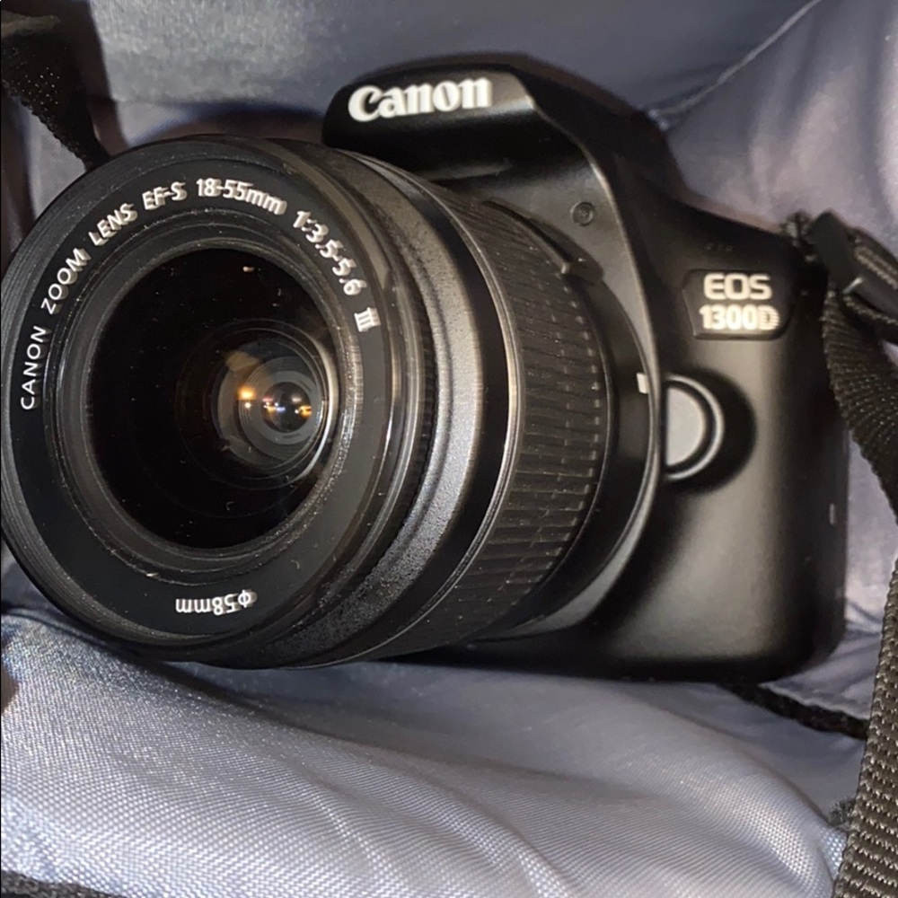 Cannon camera - Picture 2 of 3